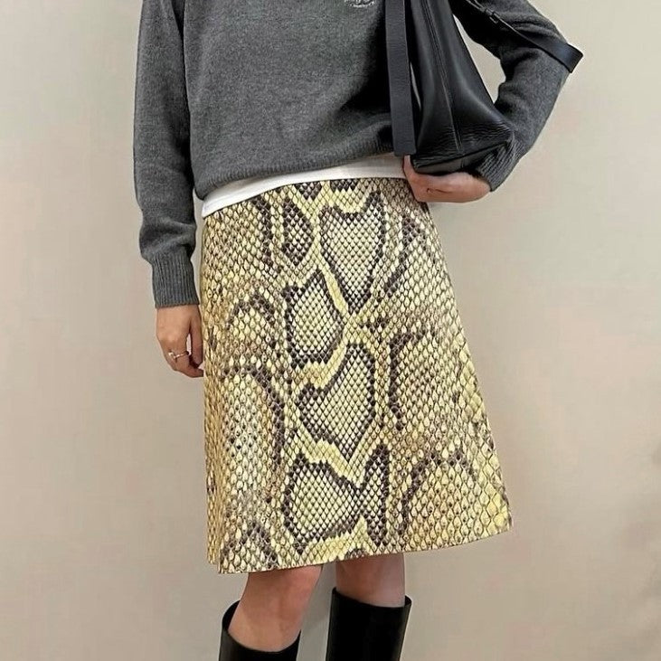 Female Creative Snake Patterned Straight Tube Skirt