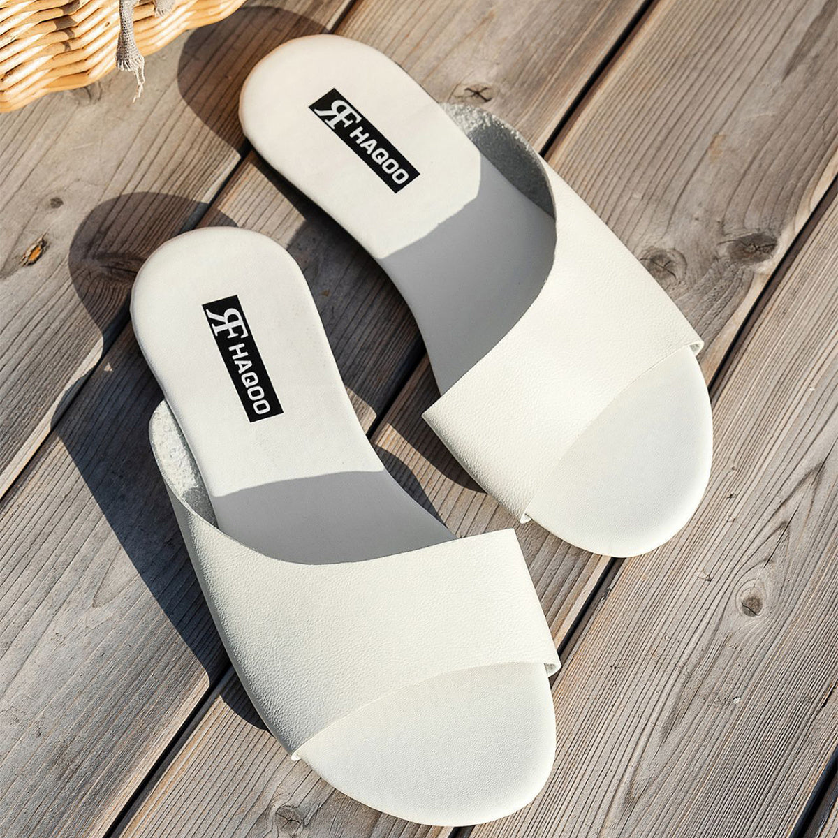 Round Toe Flat Slides Slippers Summer Seaside Vacation Beach Shoes For Women Sandals
