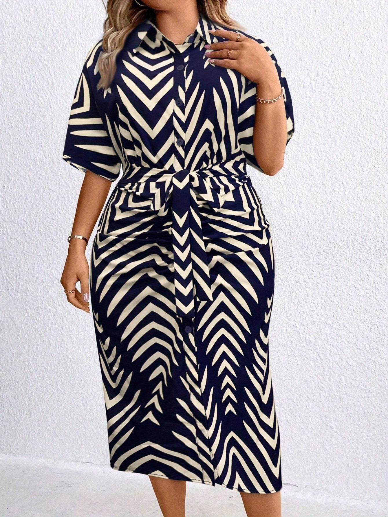 Women's Plus Size Floral Print Dress - Elegant Button-Down Collar Dress With Belt For Outings, Casual & Vacation