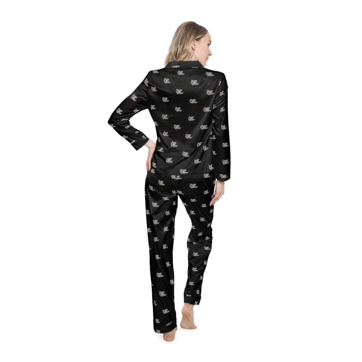Gray Vibes Elegant Women's Satin Pajamas Set - Soft & Stylish Sleepwear