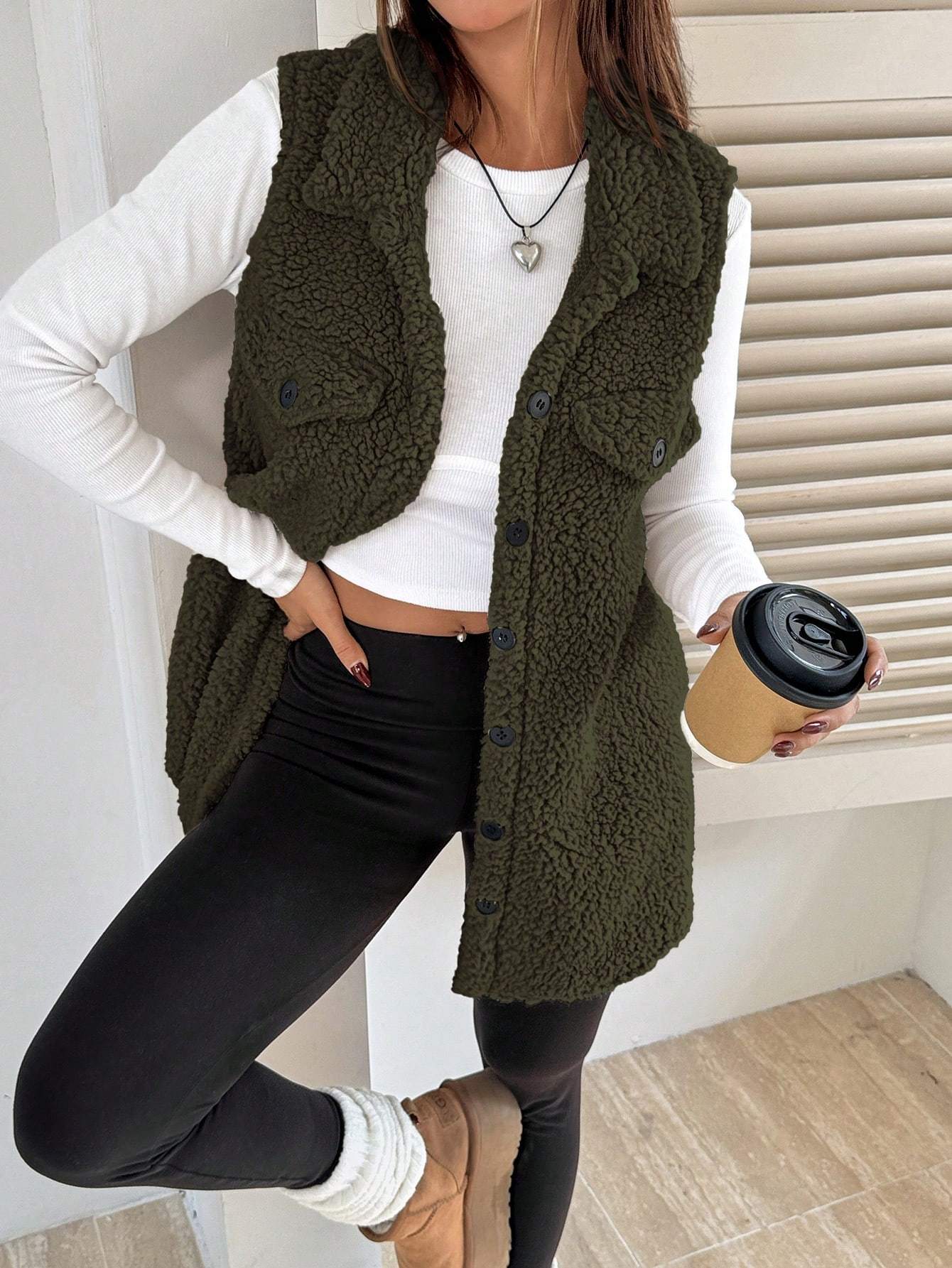 Suitable For Winter Flip Detail Teddy Vest, Simple And Fashionable