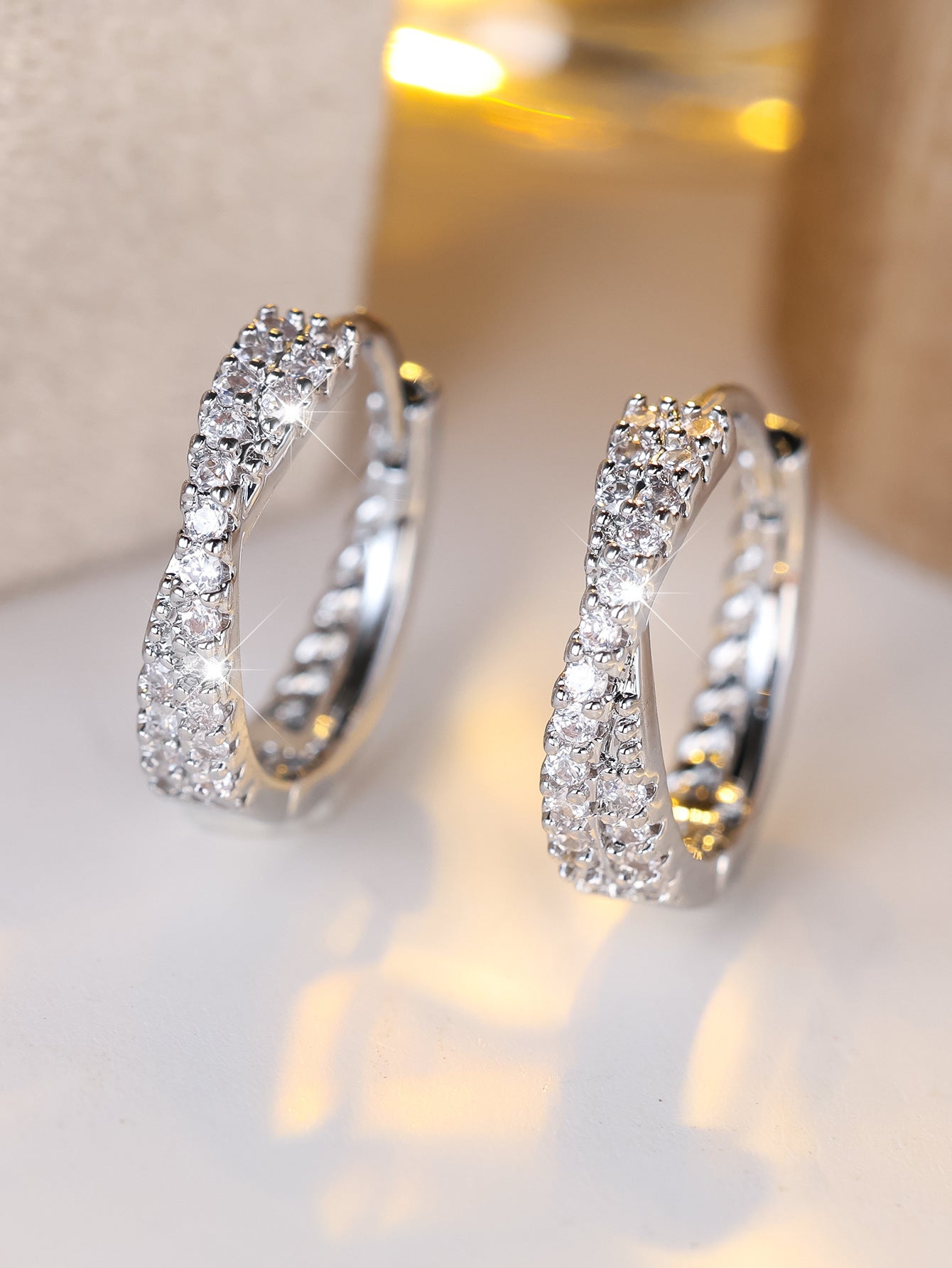 Women's Simple Fashion Personality Graceful Earrings