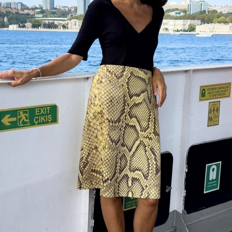 Female Creative Snake Patterned Straight Tube Skirt