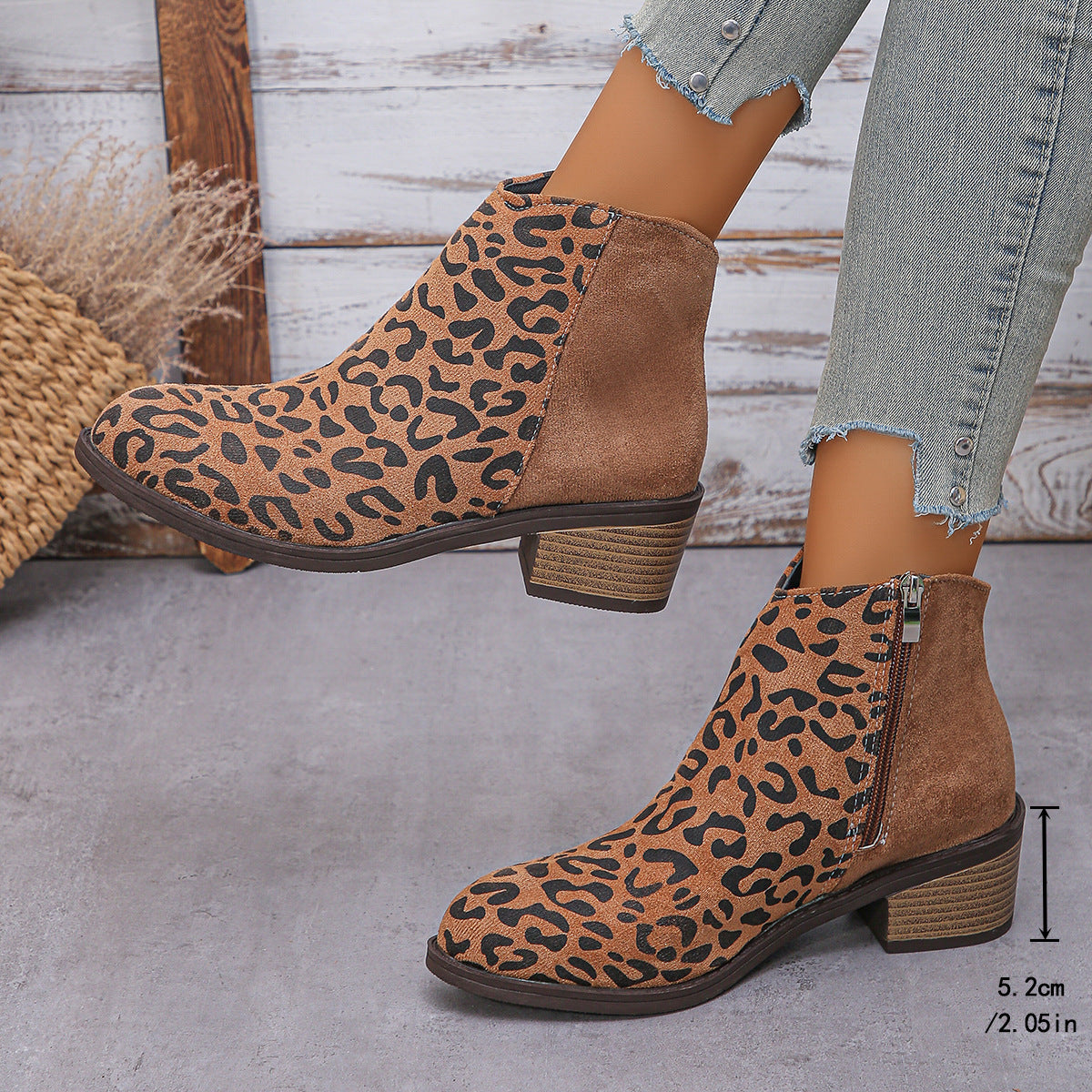 Women's Leopard Print Winter Chelsea Boots