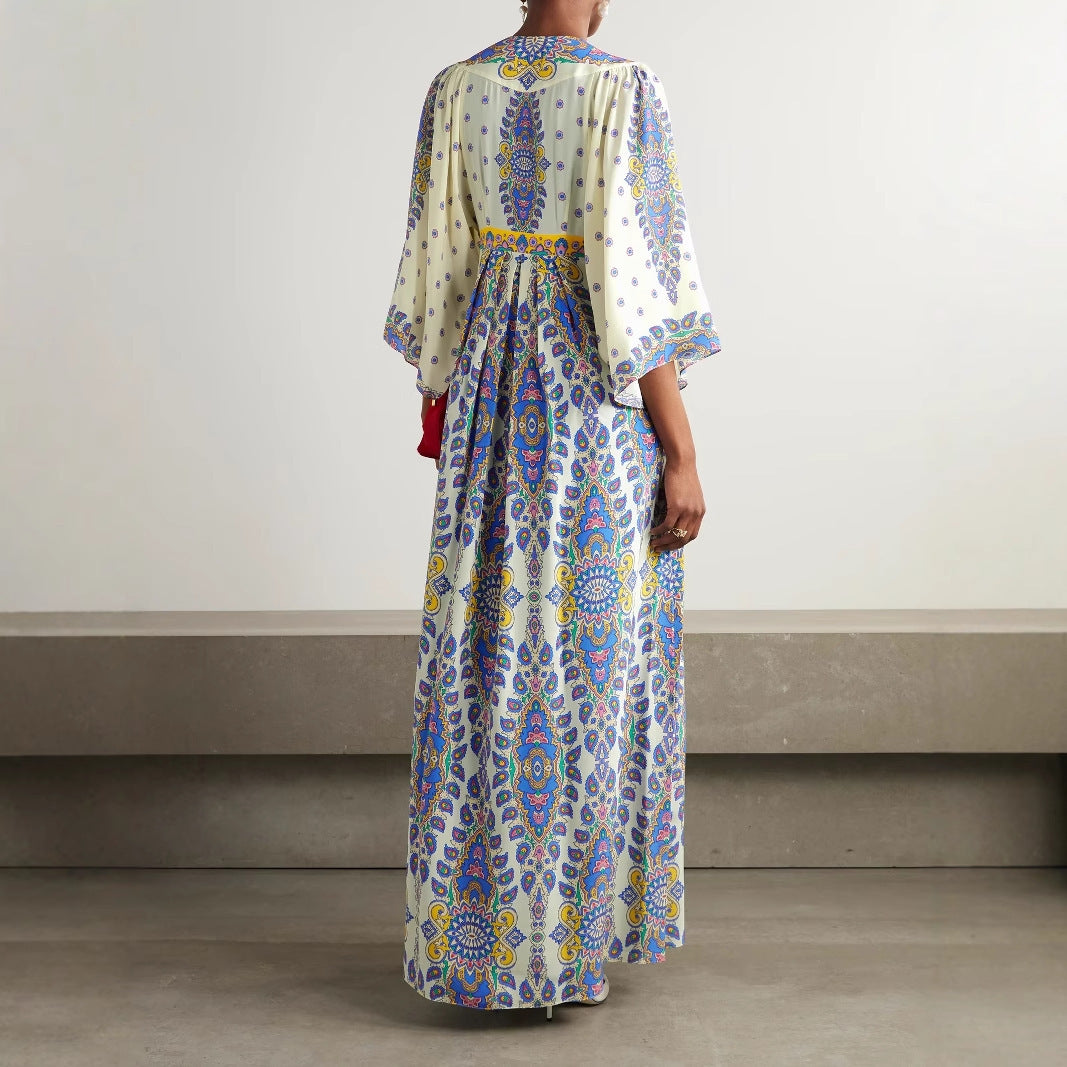Loose Plus Size Positioning Digital Printed V-neck Maxi Dress