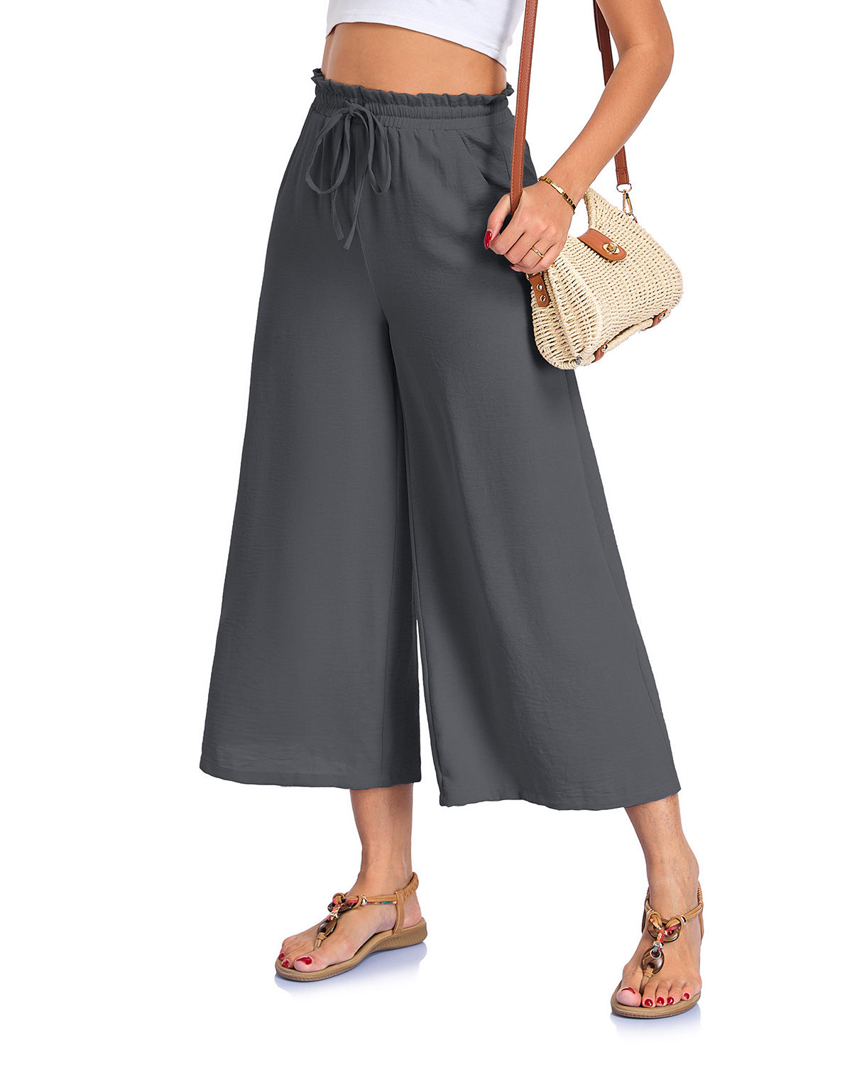 Fashionable Loose-fitting Capri Wide-leg Pants With Pockets And An Elastic Waistband
