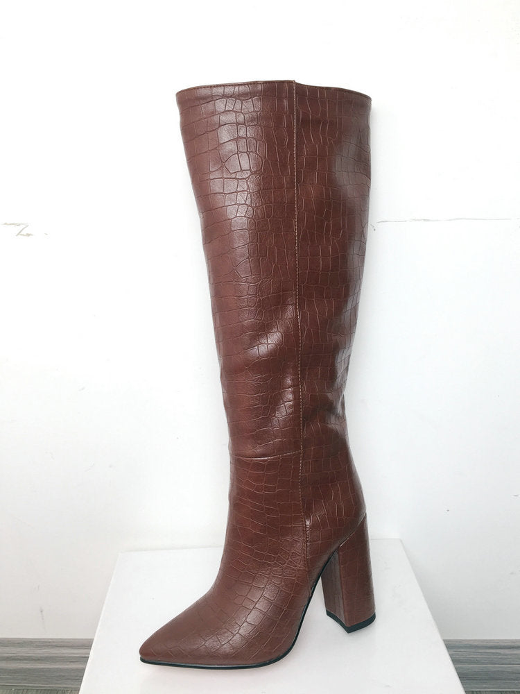 Large high boots, Knight boots