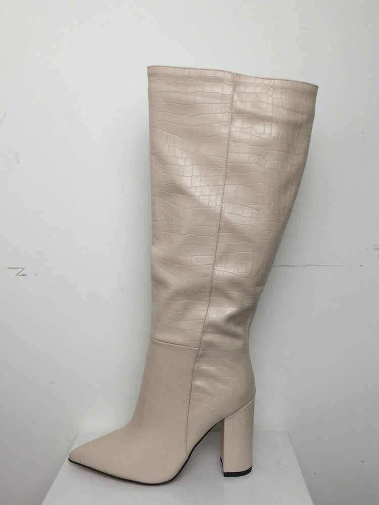 Large high boots, Knight boots