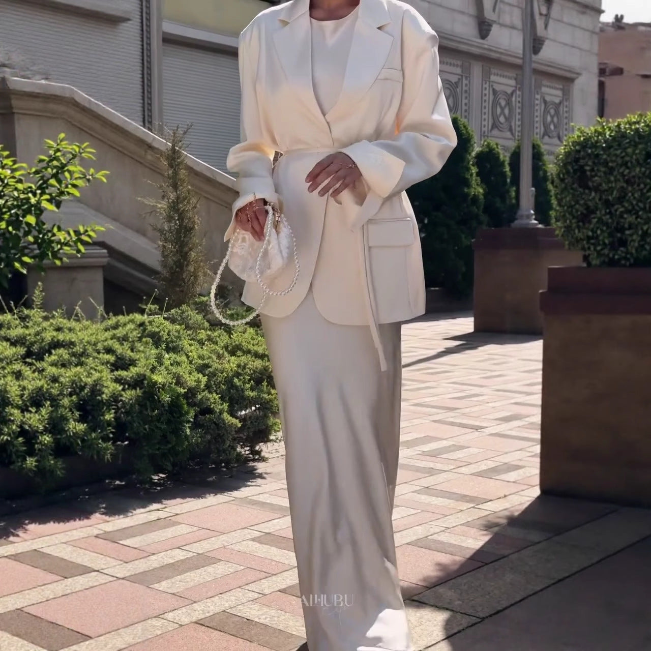 Womens Loose-fitting Solid-color Suit