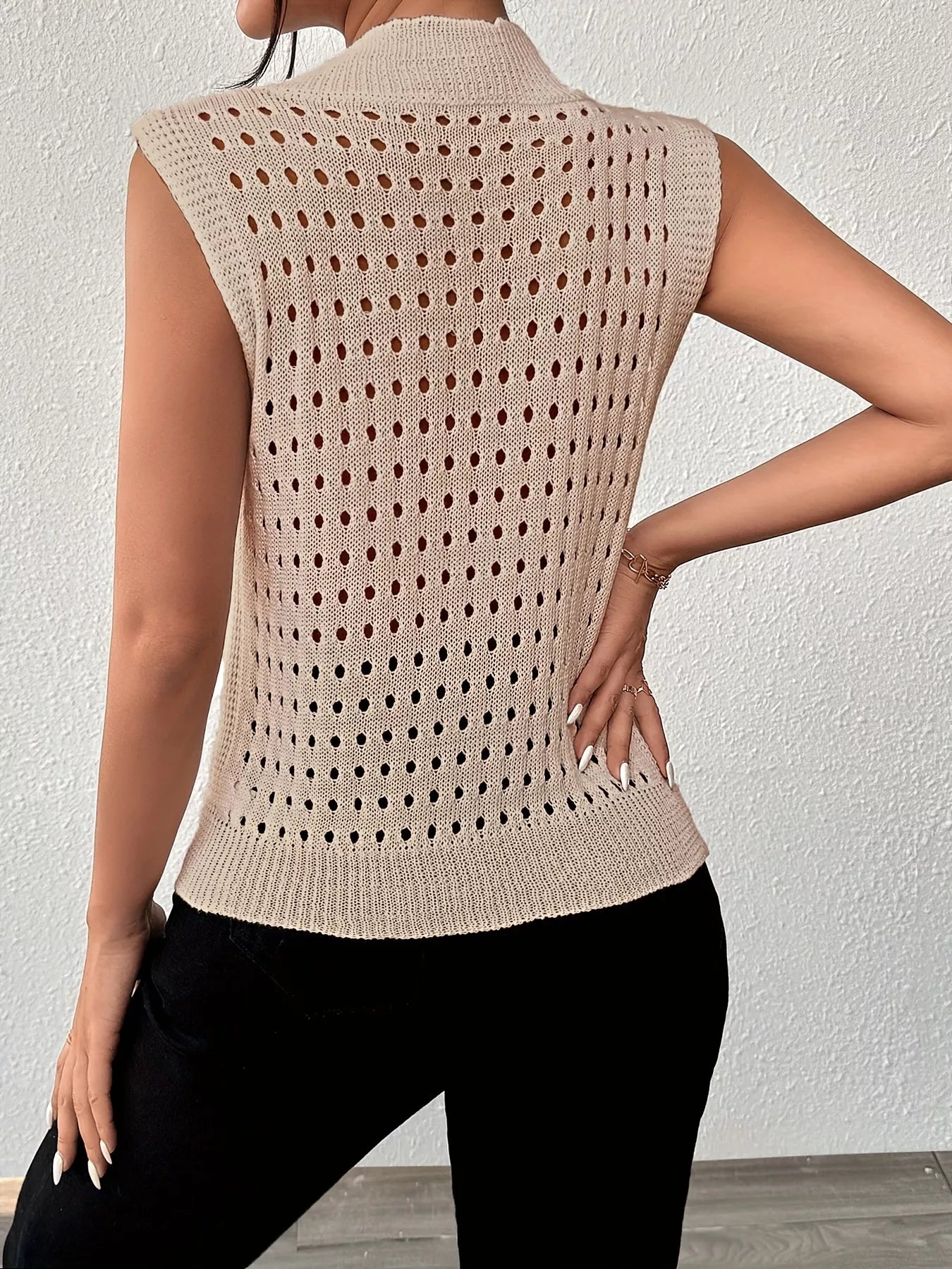 Hollow Out Round Neck Knit Sweater Tank