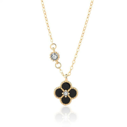 Clover Necklace