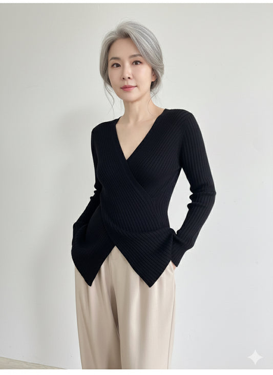 Women's Spring And Autumn Design Sweater Base Ride Top