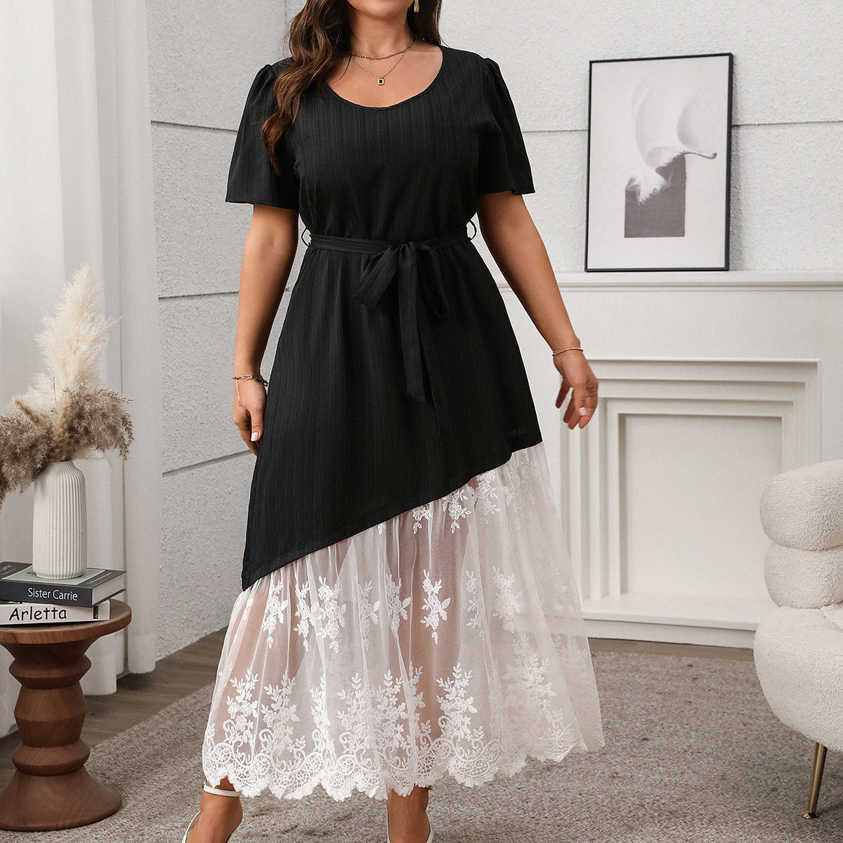 Stitching Lace Tie Waist Dress Loose