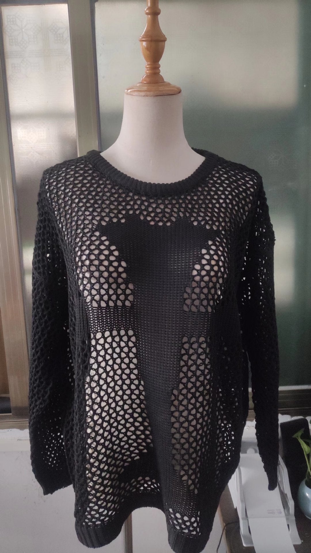 Round Neck Hollow Out Cutout Long Sleeved Criss Cross Blouse Summer See through Sexy Top Beach Sweaters