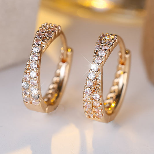 Women's Simple Fashion Personality Graceful Earrings