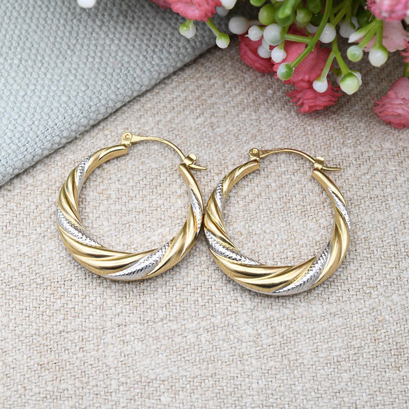 Women's Chunky Knit Statement Jewelry